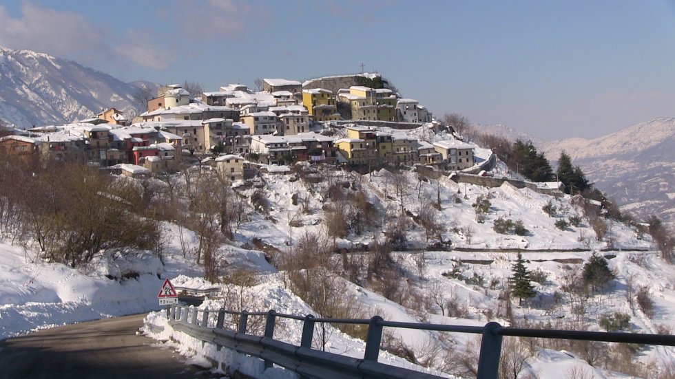 Panorama Rendinara con neve